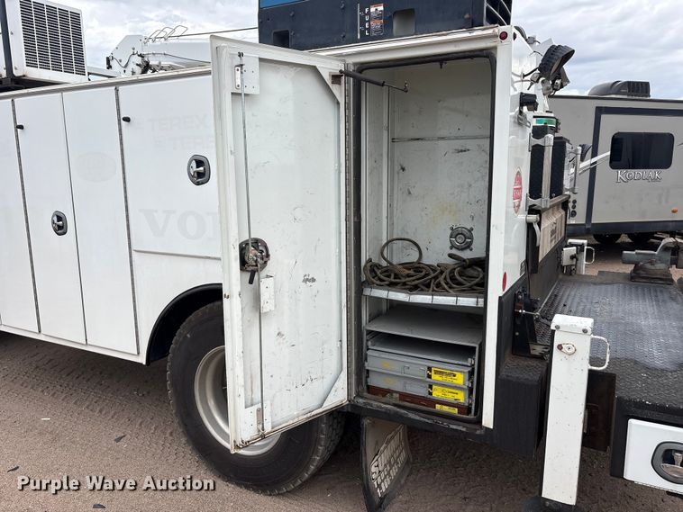 image for item YA4151 2013 Kenworth T370 utility / service truck