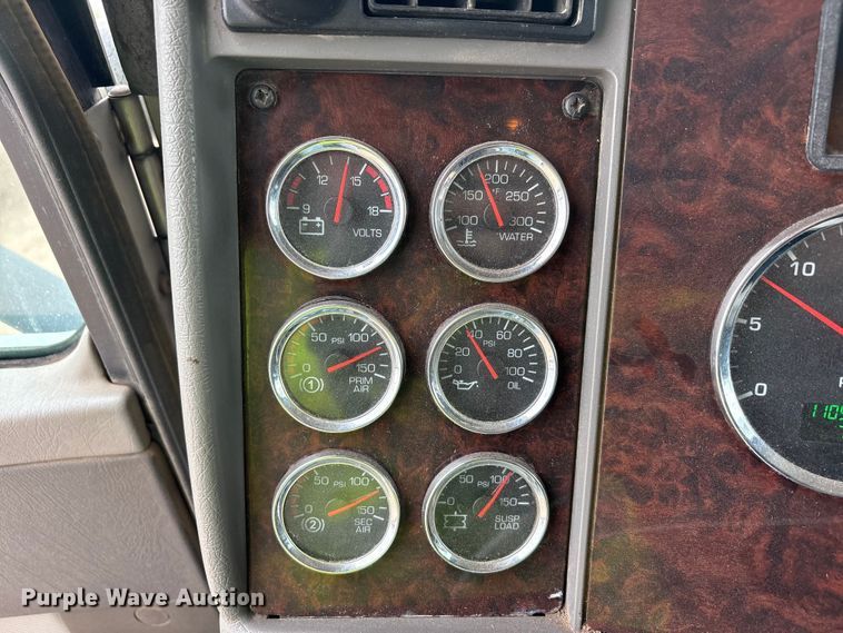 image for item YA4151 2013 Kenworth T370 utility / service truck