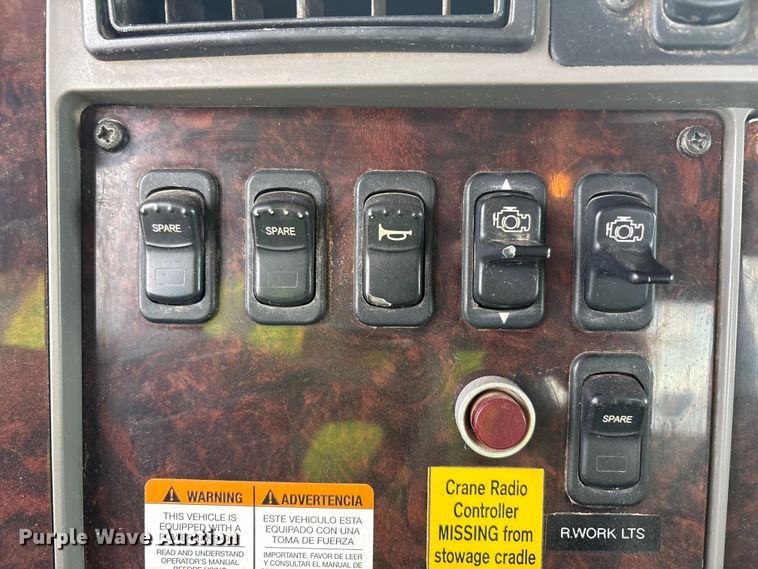 image for item YA4151 2013 Kenworth T370 utility / service truck