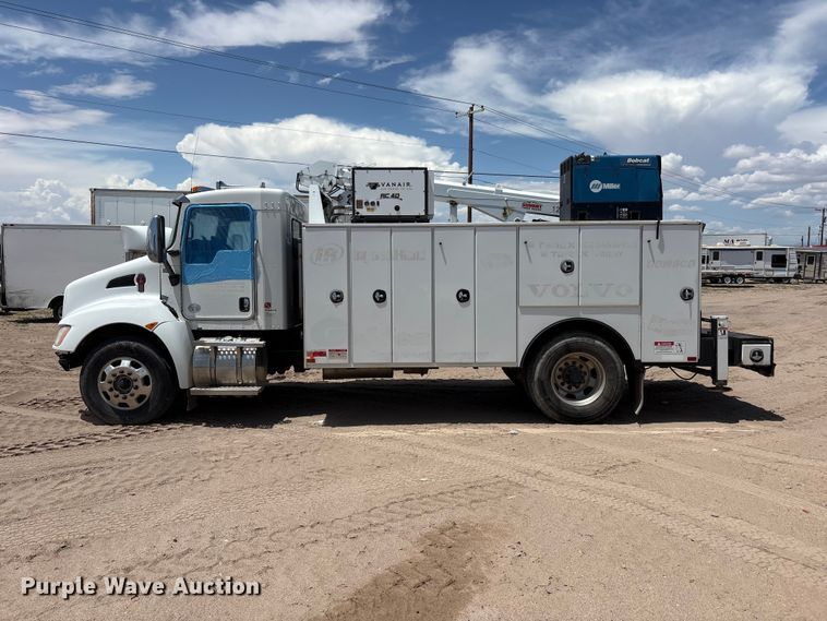 image for item YA4152 2013 Kenworth T370 utility / service truck