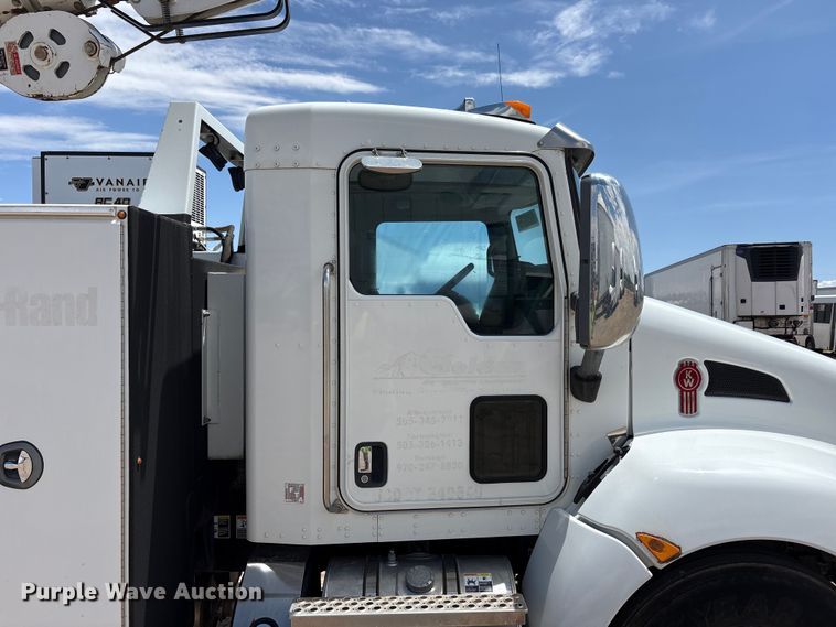 image for item YA4152 2013 Kenworth T370 utility / service truck