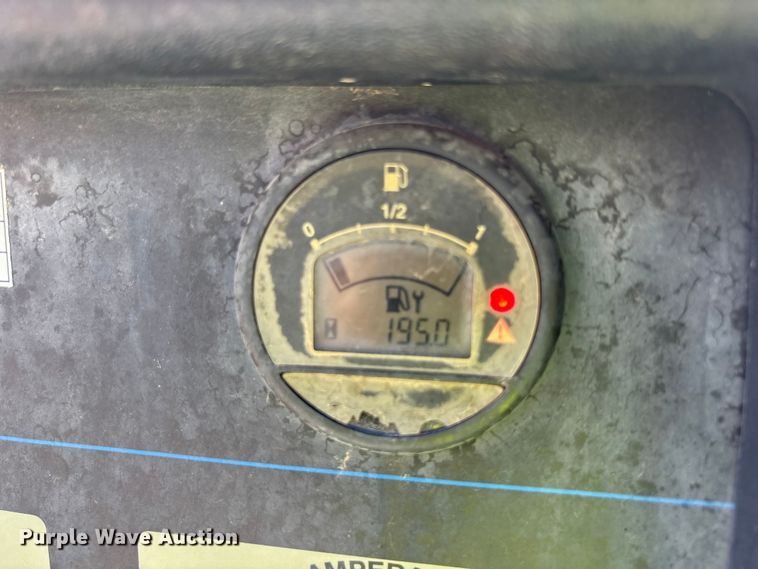 image for item YA4152 2013 Kenworth T370 utility / service truck