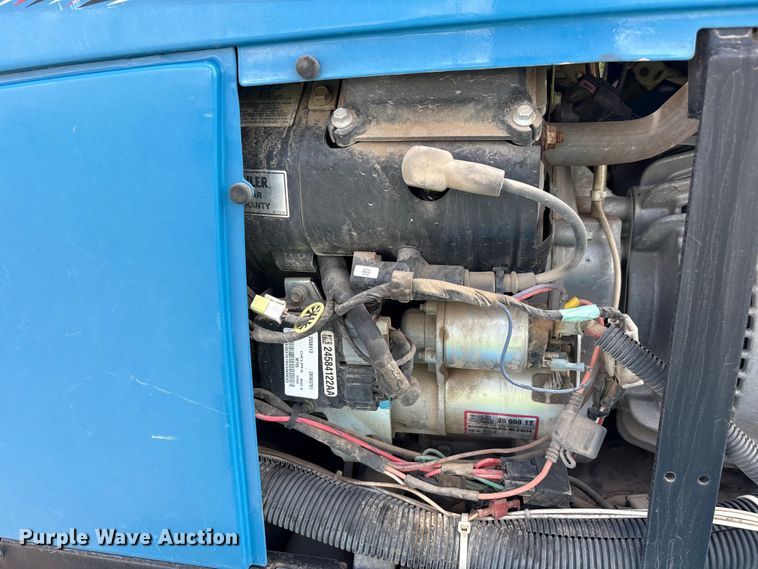 image for item YA4152 2013 Kenworth T370 utility / service truck