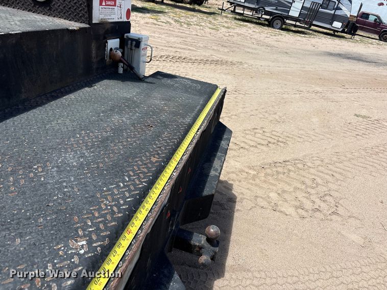 image for item YA4152 2013 Kenworth T370 utility / service truck