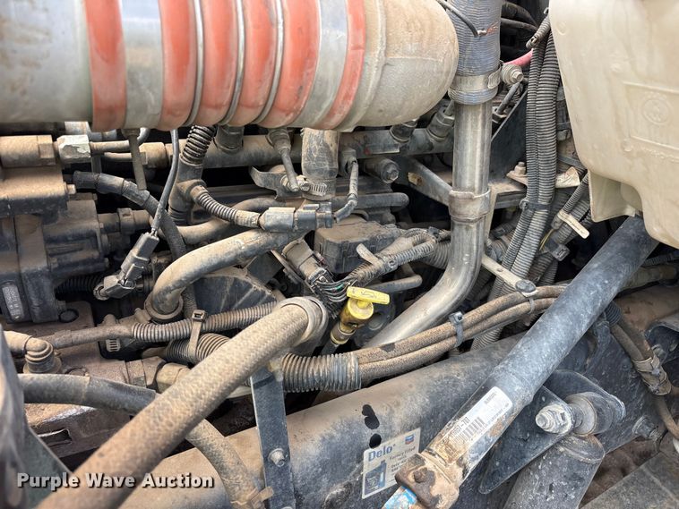 image for item YA4152 2013 Kenworth T370 utility / service truck