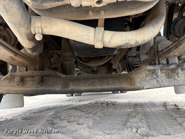image for item YA4152 2013 Kenworth T370 utility / service truck
