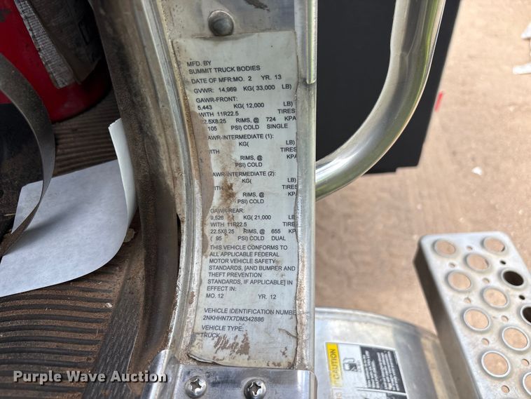 image for item YA4152 2013 Kenworth T370 utility / service truck