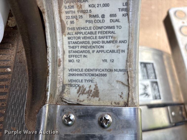 image for item YA4152 2013 Kenworth T370 utility / service truck