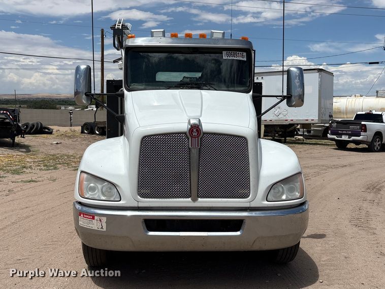 image for item YA4153 2016 Kenworth T370 utility / service truck