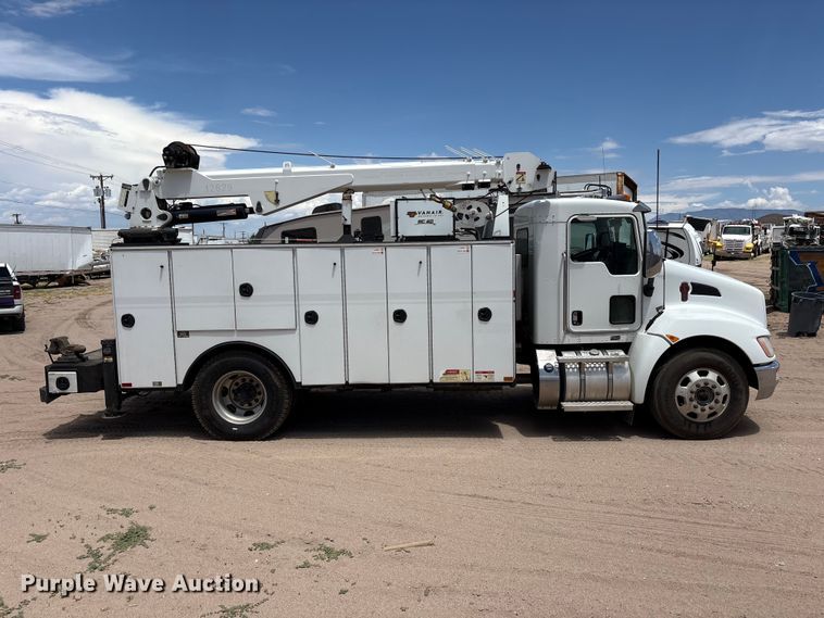 image for item YA4153 2016 Kenworth T370 utility / service truck