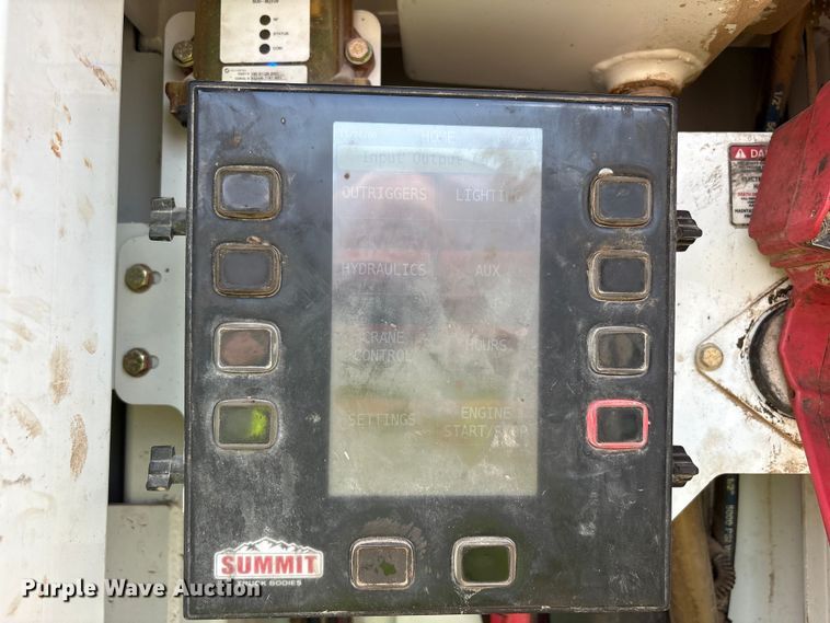 image for item YA4153 2016 Kenworth T370 utility / service truck