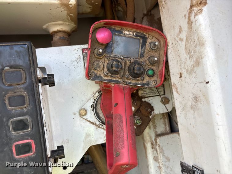 image for item YA4153 2016 Kenworth T370 utility / service truck