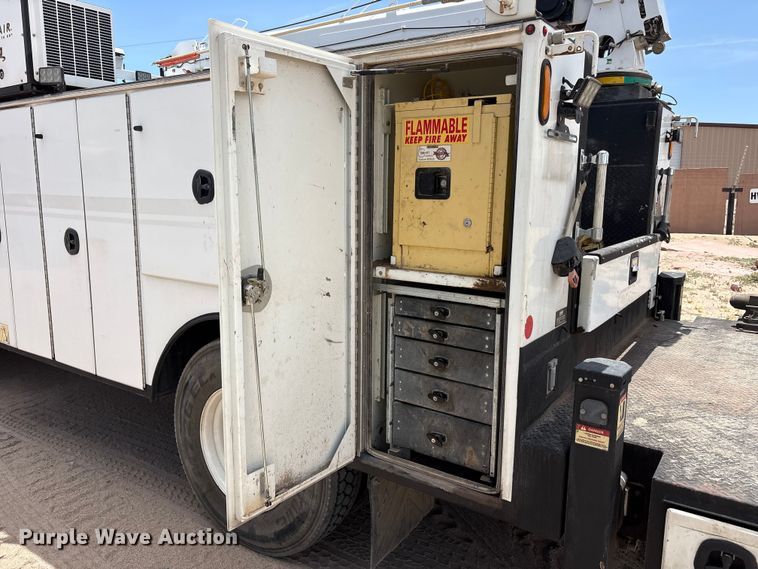 image for item YA4153 2016 Kenworth T370 utility / service truck