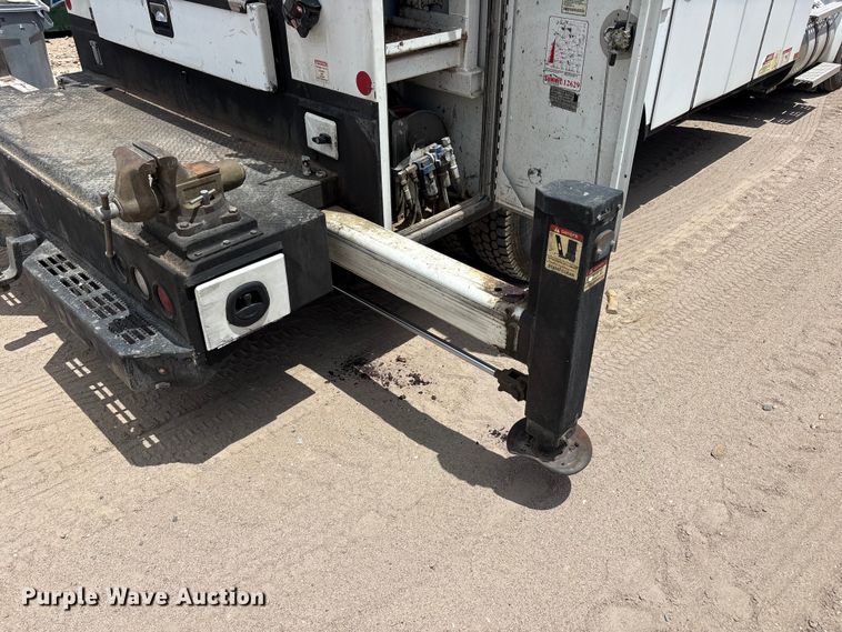 image for item YA4153 2016 Kenworth T370 utility / service truck