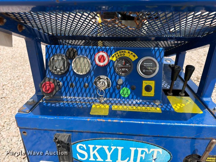 image for item YA4183 2017 SkyLift MA53TD tracked boom lift