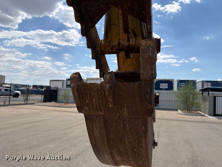 image for item YA4200 1999 Caterpillar 416C backhoe