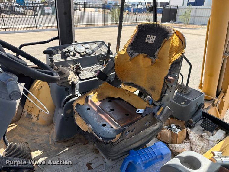 image for item YA4200 1999 Caterpillar 416C backhoe