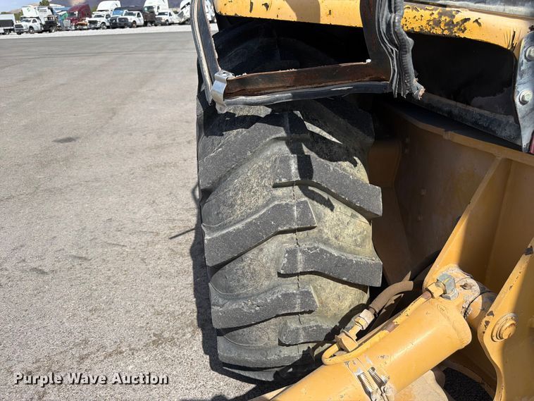 image for item YA4200 1999 Caterpillar 416C backhoe