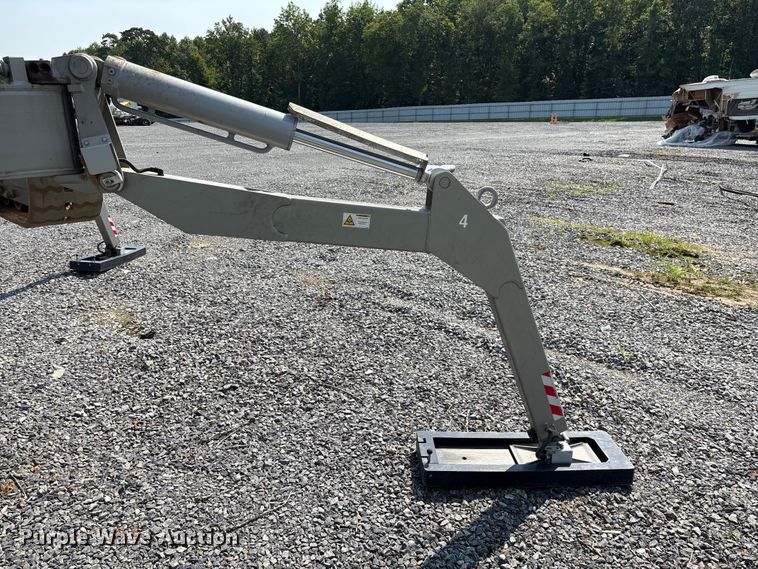 image for item YA4210 2022 Teupen TC110SJ tracked boom lift