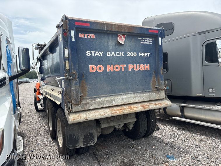 image for item YA4262 2020 Western Star 4700 dump truck