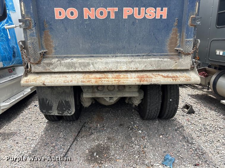 image for item YA4262 2020 Western Star 4700 dump truck