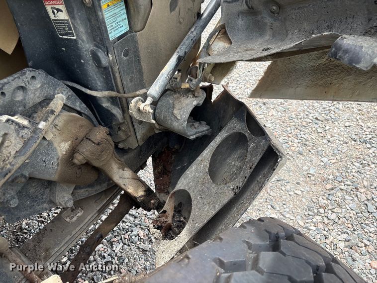 image for item YA4262 2020 Western Star 4700 dump truck