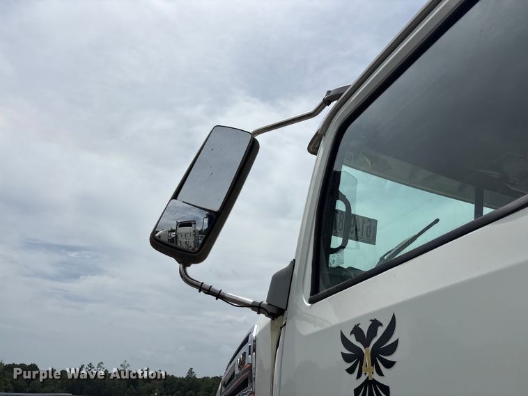 image for item YA4262 2020 Western Star 4700 dump truck