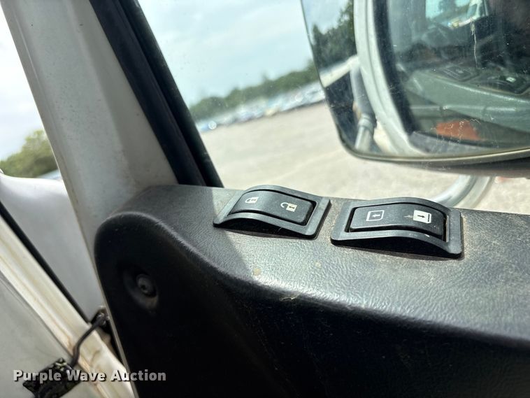 image for item YA4262 2020 Western Star 4700 dump truck