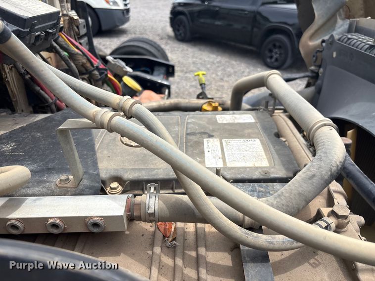 image for item YA4262 2020 Western Star 4700 dump truck