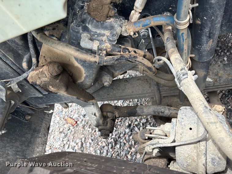 image for item YA4262 2020 Western Star 4700 dump truck