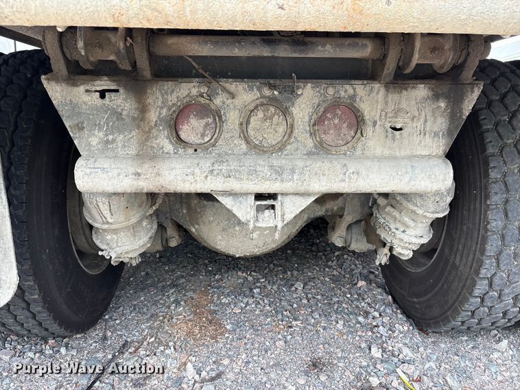 image for item YA4262 2020 Western Star 4700 dump truck
