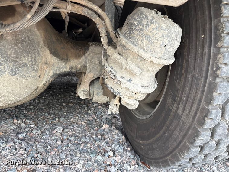 image for item YA4262 2020 Western Star 4700 dump truck