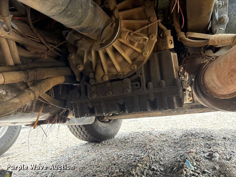 image for item YA4262 2020 Western Star 4700 dump truck