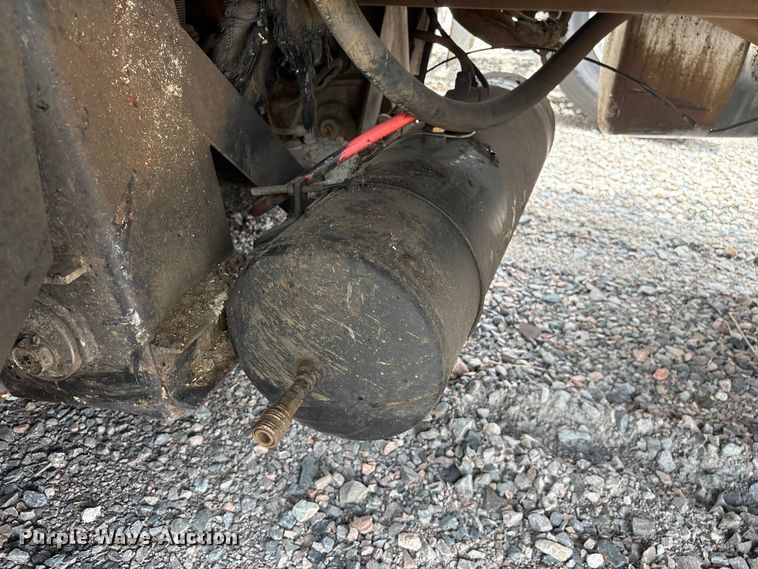 image for item YA4262 2020 Western Star 4700 dump truck