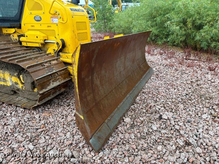 image for item YA4272 2019 Komatsu D51PXI-24 dozer