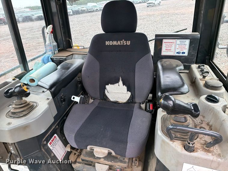 image for item YA4272 2019 Komatsu D51PXI-24 dozer