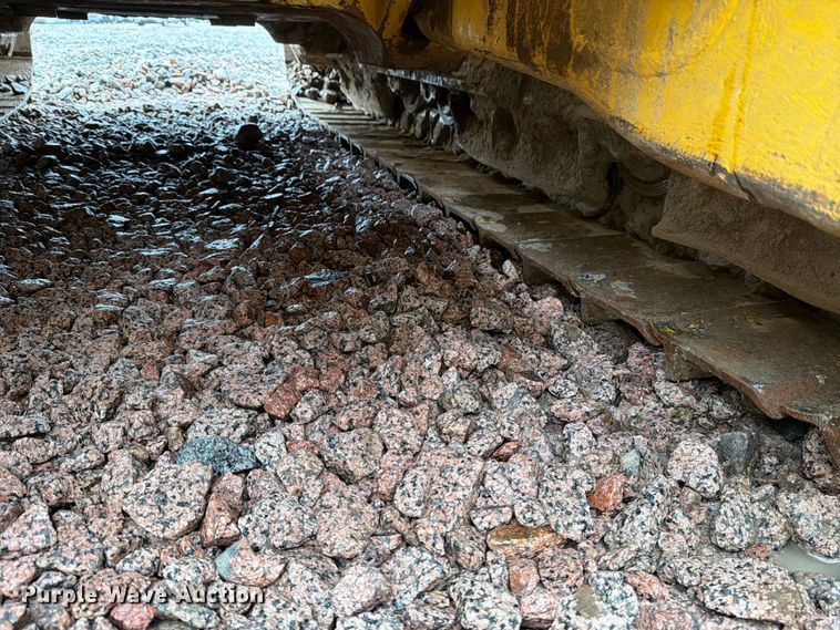 image for item YA4272 2019 Komatsu D51PXI-24 dozer
