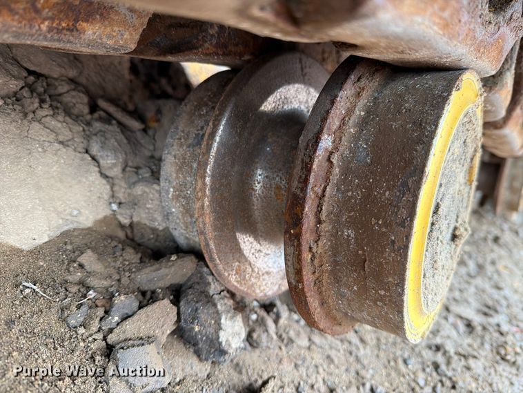 image for item YA4272 2019 Komatsu D51PXI-24 dozer