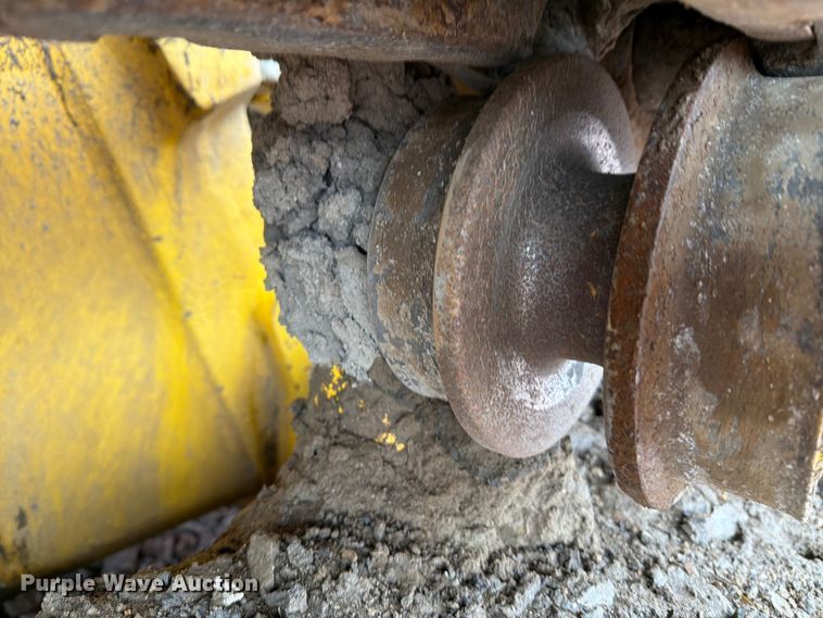 image for item YA4272 2019 Komatsu D51PXI-24 dozer