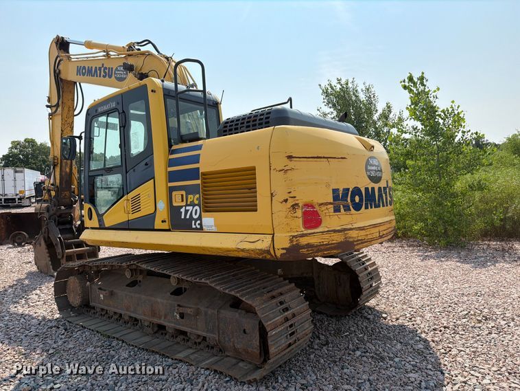 image for item YA4273 2017 Komatsu PC170LC-10 excavator