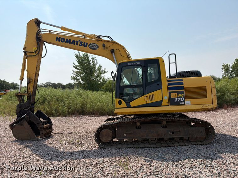 image for item YA4273 2017 Komatsu PC170LC-10 excavator