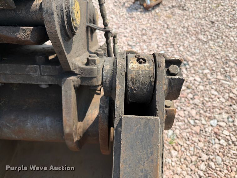 image for item YA4273 2017 Komatsu PC170LC-10 excavator