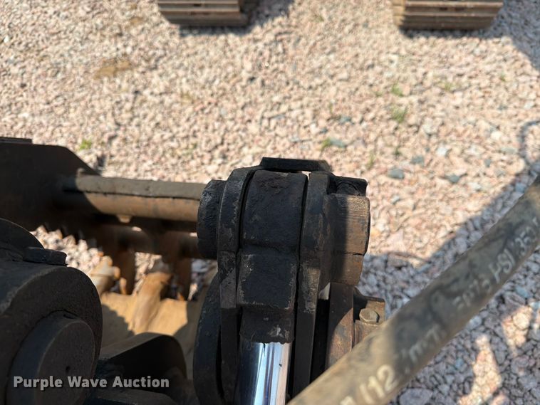image for item YA4273 2017 Komatsu PC170LC-10 excavator