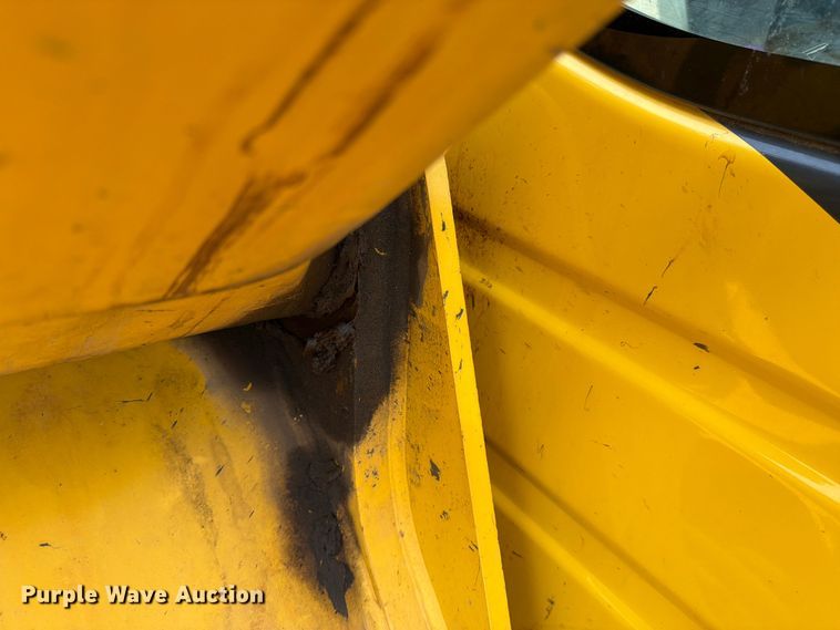 image for item YA4273 2017 Komatsu PC170LC-10 excavator