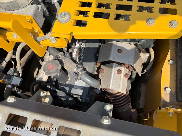 image for item YA4273 2017 Komatsu PC170LC-10 excavator
