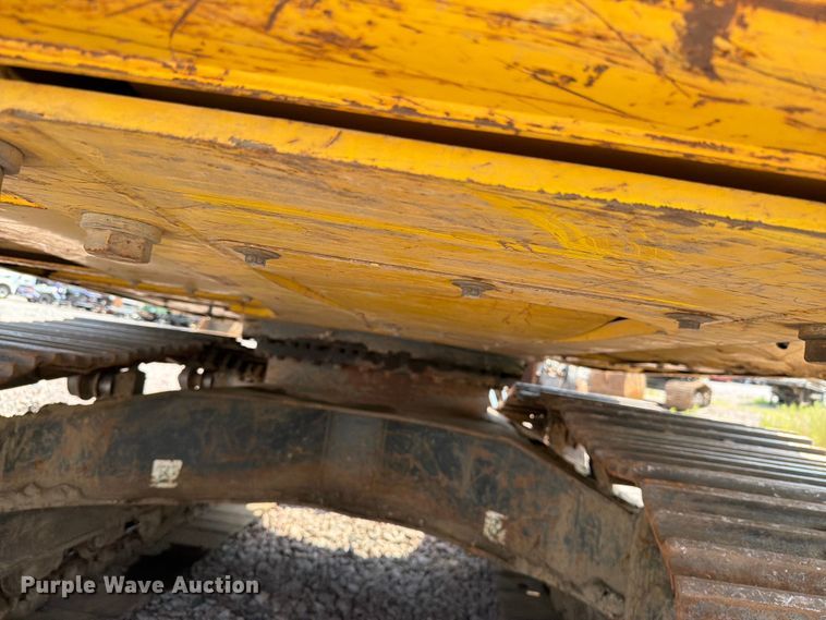 image for item YA4273 2017 Komatsu PC170LC-10 excavator