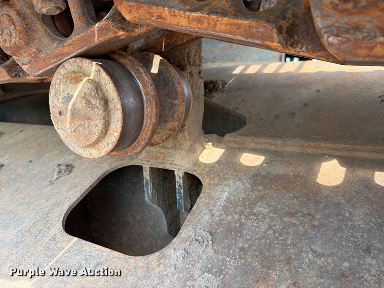 image for item YA4273 2017 Komatsu PC170LC-10 excavator