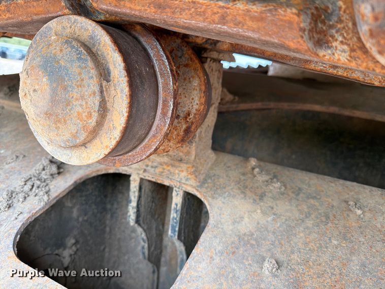 image for item YA4273 2017 Komatsu PC170LC-10 excavator