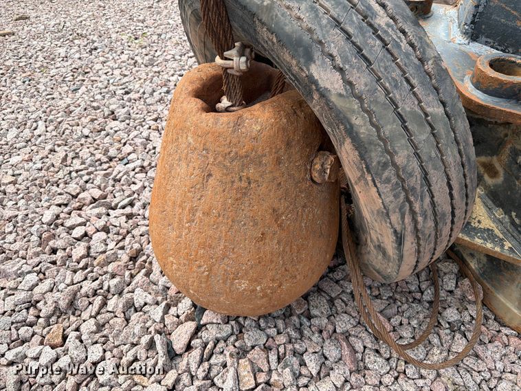 image for item YA4273 2017 Komatsu PC170LC-10 excavator