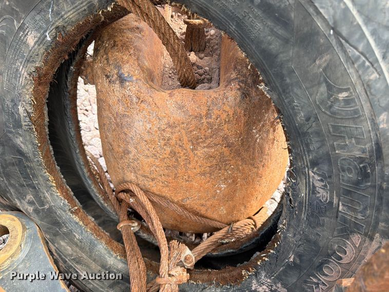 image for item YA4273 2017 Komatsu PC170LC-10 excavator
